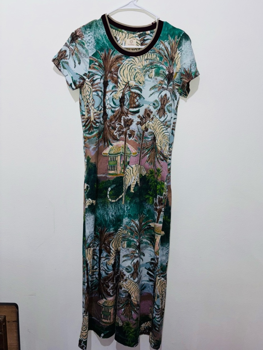 Las Surenas Tuckernuck Jersey Long Dress in Tropical Paradise Safari Tiger XS